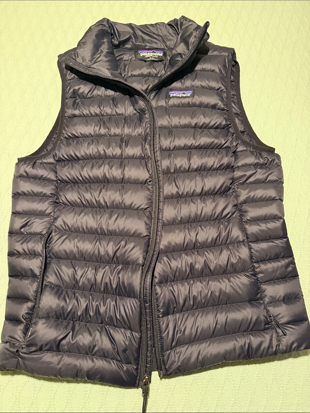 Patagonia Men”s Down Vest - Black